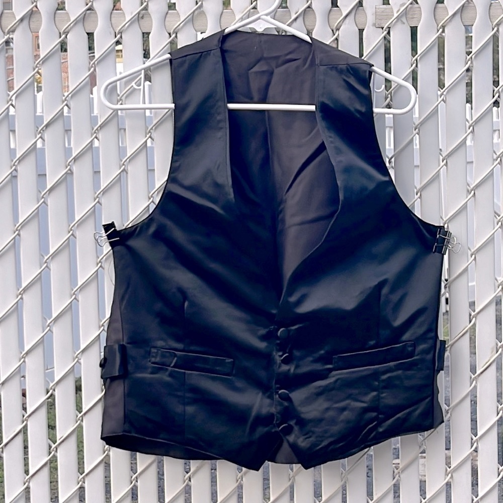 Brand new, unused, reversible, tuxedo, vest or casual wear vest size 40
